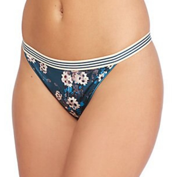 Sam Edelman Other - 3/$25 Sam Edelman Thong with Lace